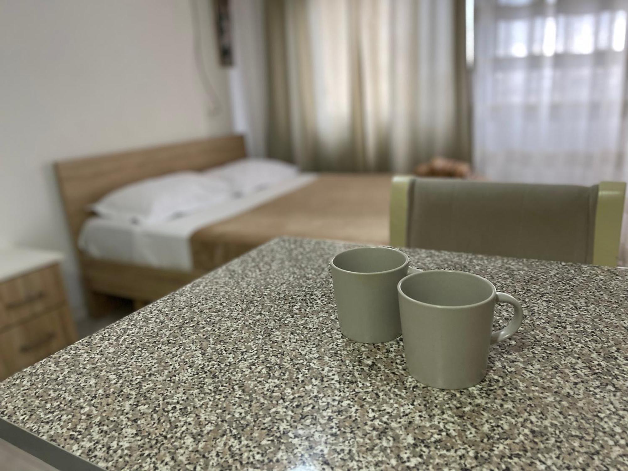 Downtown Modern Studio Apartment Tirana Exterior foto